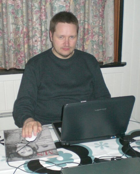 JCH in his sisters summer cottage in Vorupør in January 2008.